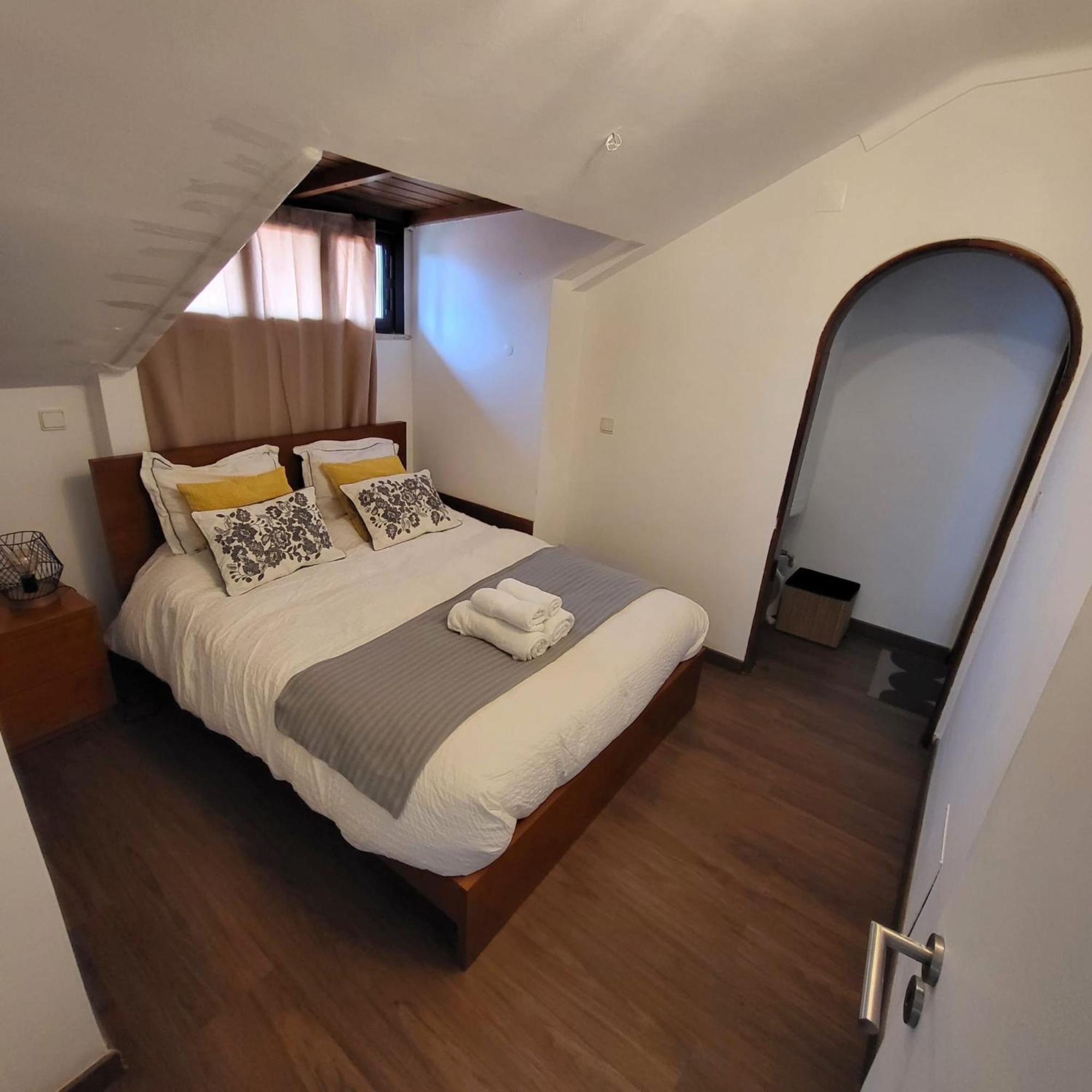Oeiras Lagoas Parque ,Elite Home Porto Salvo  ภายนอก รูปภาพ